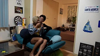 0010307_背面騎乗位 黒ギャル 接吻などが含まれている