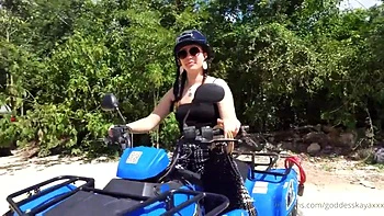 Bjoob: Blowjob, Doggy  Cowgirl Porn