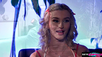 Letting my stepdaughter suck my dick