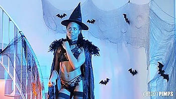 Tender At Brunette Sex - Kira Noir