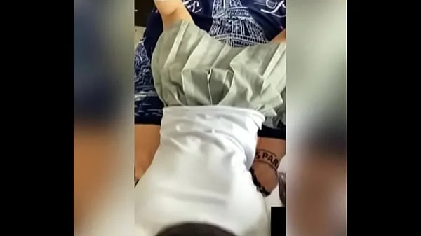 Cómo COGERTE a tu Media HERMANA Colegiala y a su AMIGA de la Escuela! Espiando a Dos Lesbianas Haciendo Tarea en el CUARTO! Trío Amateur con mi Hermana y su Amiga de la Escuela! Lesbianas Mexicanas #1