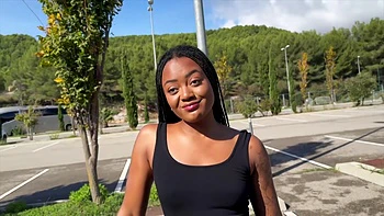 Nessi receives treatment of choice - Jacquie et Michel TV