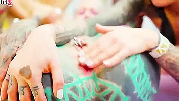 Colorful Ice Breaking