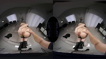 Robber: Blowjob, Doggy  Cowgirl VR Porn