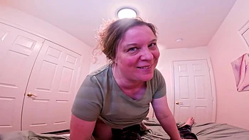 Sexy Stepmom Does Her Stepson And They Cum Together