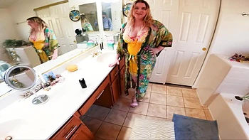 Hot Wife Fucks The Contractor For A Cheap Remodel