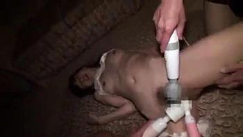 00778,Beautiful woman's lewd appearance