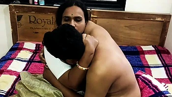 Horny Amateur Desi Indian Couple Having a Good Fuck