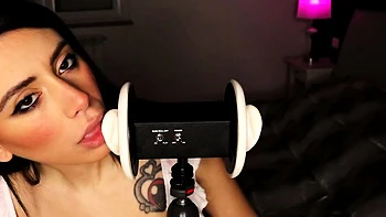 Ellie Alien ASMR Sensual Ear Licking Video