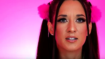 FreakyFembots - Freya Von Doom