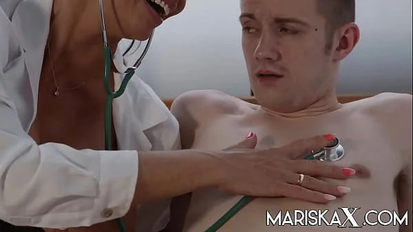 MARISKAX Hot MILF Dacada gets spit roasted