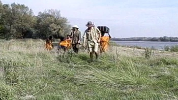 Amateur blondes pov blowjob and hardcore fun with lucky dude