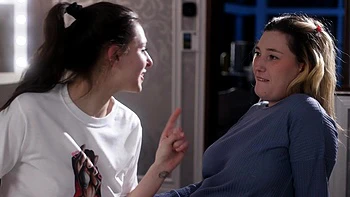 SheSeducedMe-Truth Or Dare