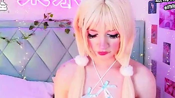 Cute Asian Chubby Teen Wild Dildo Masturbation