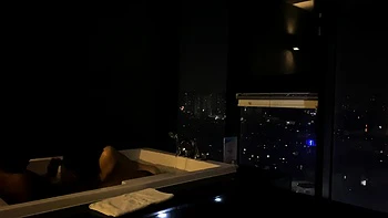 Amateur interracial teens jerk each other off