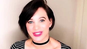 Big boobs milf masturbates with her dildo