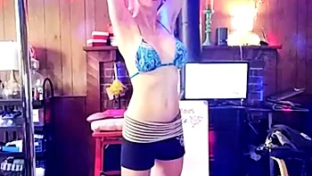 Amateur blondie solo anal masturbation