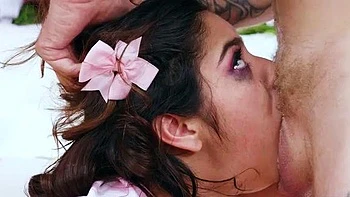 Cute brunette young hookup amateur teen blowjob