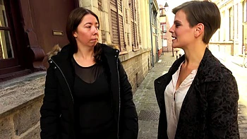 Jasmine Waterfall always gets what she wants - Jacquie et Michel TV