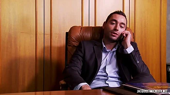 Valentina, 28, manager of a hair salon! - Jacquie et Michel TV