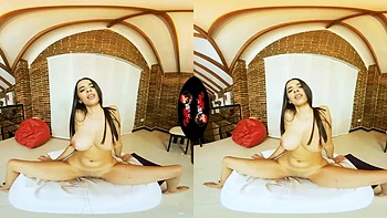 The amazing goddess of Latinas, Valeria Rey: Blowjob, Cowgirl  Pov VR Porn
