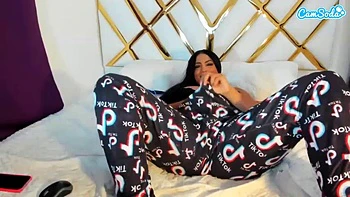 Sexy hot big tits on cam: Amateur, Big Ass  Solo Porn