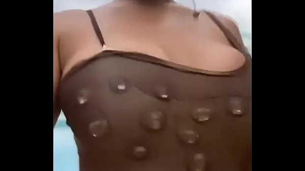 Kylie Jenner nude video