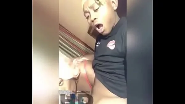 My big Booty slept in my bed and pulled my dick out .she made me get her pregnant (Handsomedevan ) (juicy tee)