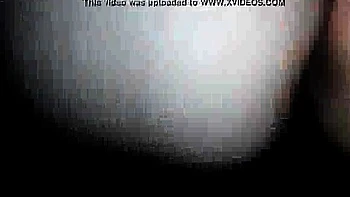 Cuckold watching and recording his wife making sex ww