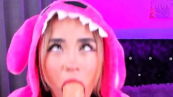 Ahegao teen Aleja really enjoys sucking all the way down