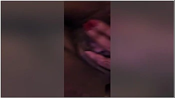 Uniqueen Peeing,farts And Licking My Jucie Off My Finger Come Taste It