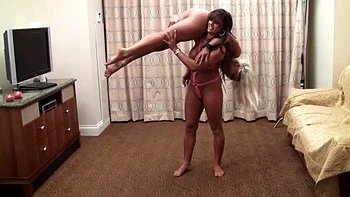 Catfight Fitness Muscle Babes 2 ft. Nikki Jackson  Megan Avalon: Big Tits, Amateur  Big Ass Porn