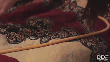 Fetish Fuck Buddies: Brunette Babes get Kinky