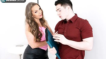 Impressive busty MILF Kymber Leigh is jumping on a large wiener