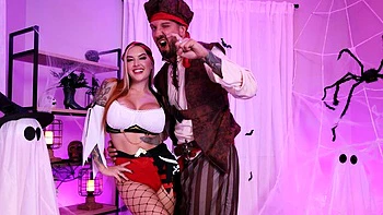 Beauty with big boobs Cubbi Thompson rammed like a cheap hoe