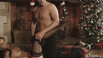 Spicy busty brunette Cassie Clarke penetrated in the sideways pose