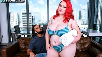 Gorgeous redhead hottie Lily Raine is enjoying jumping on a big wiener