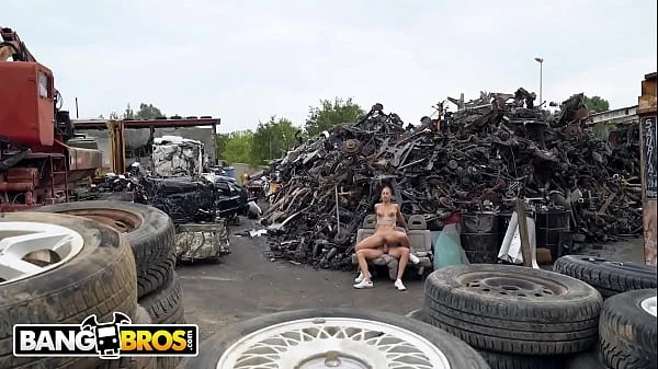 BANGBROS - Horny Latin Babe Ginebra Bellucci Wanted To Take Anal In Public So Potro De Bilbao Took Her To A Junkyard For A Kinky Good Time