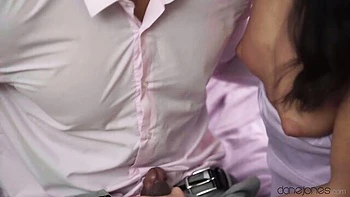 White skinny girlfriend Mini Mitzix fucks with a huge black penis