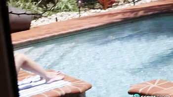 An awesome solo masturbation with a gorgeous brunette Liza Rowe