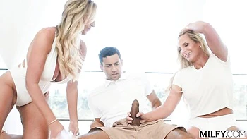 Ainslee and Phoenix Marie are enjoying interracial penetration