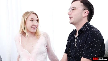 White doll Mckenna Lynn and gigantic black cock in her hole