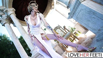 Shaggy Kyaa Chimera and Goddess Kyaa - bush dirt - She Loves Black