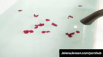 Skillful Jelena Jensen and Vanessa Cruz's vanessa veracruz smut