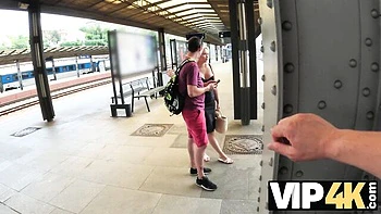 Bouncy Stanley Johnson - hot dirt - VIP 4K