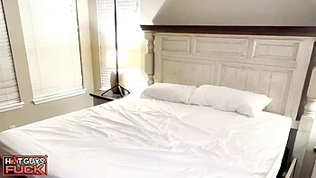 Gambling BigBooty Tayy - blowjob porn - Hot Guys Fuck