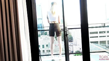 Watch ravishing love's scene