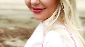 Sensual Slimthick Vic - hd action - Mr Lucky Life