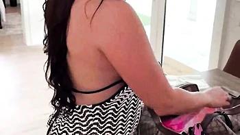 Horny Miss Raquel Showcases Her Curvy Body And Skills In Bed