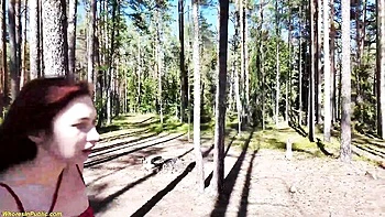 Beauty Angie Elif at deep throat action